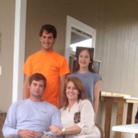 Beth Devine Photo 32