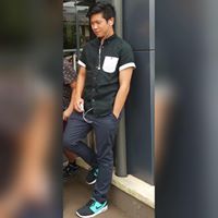 Ian Sison Photo 4