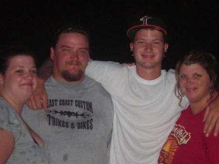 Kimberly Wilson Photo 44