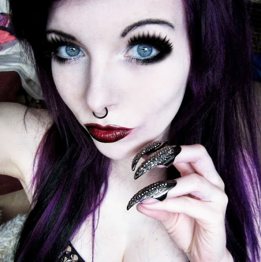 Abigail Addams Photo 5
