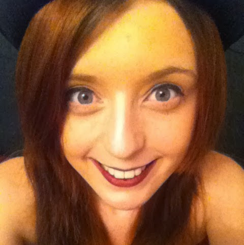 Rhiannon Evans Photo 16