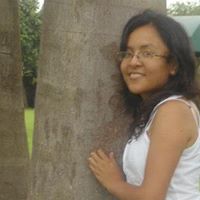 Claudia Llanos Photo 20