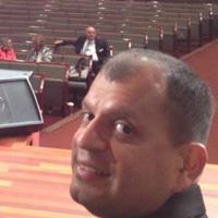 Phillip Gomez Photo 39