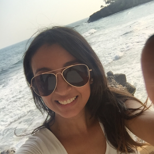 Gloria Herrera Photo 36