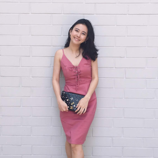 Elizabeth Ong Photo 32