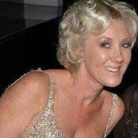 Linda Lowndes Photo 13