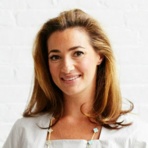 Lara Oboler Photo 6