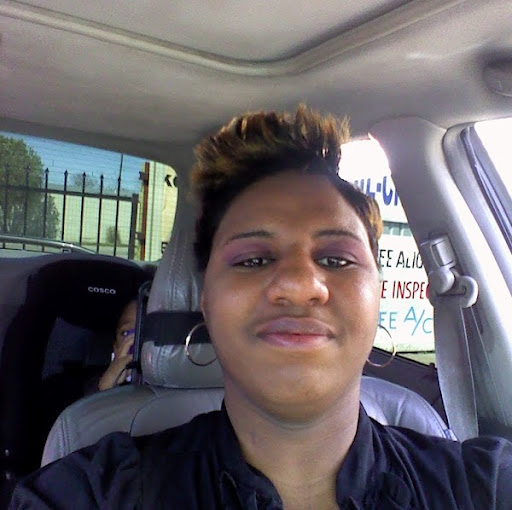 Roxanne Scott Photo 37