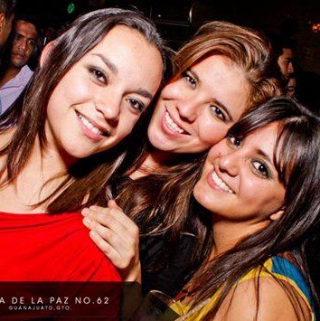 Fernanda Moreno Photo 31
