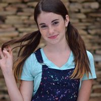 Leah Schultz Photo 32