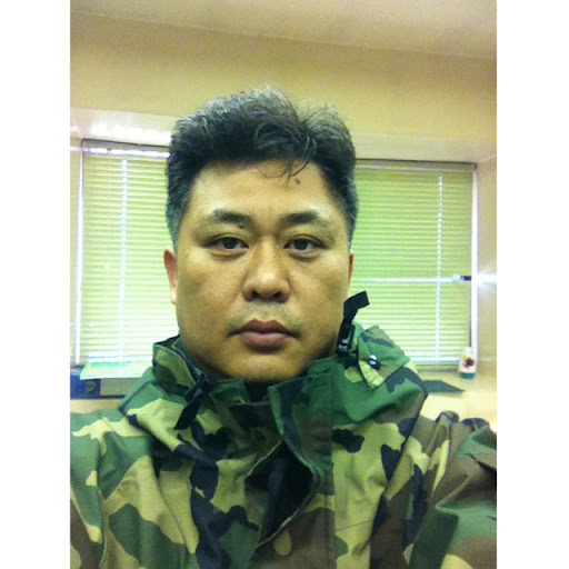 Yong Pak Photo 29