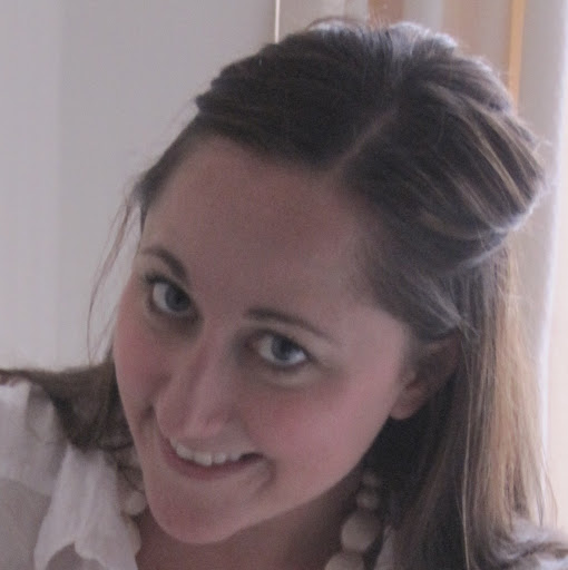 Anne Young Photo 19