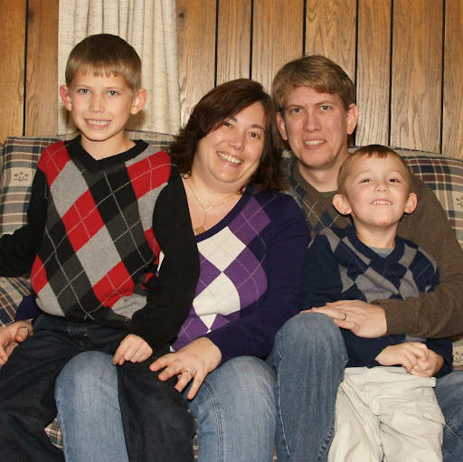 Kelly Wells Photo 23