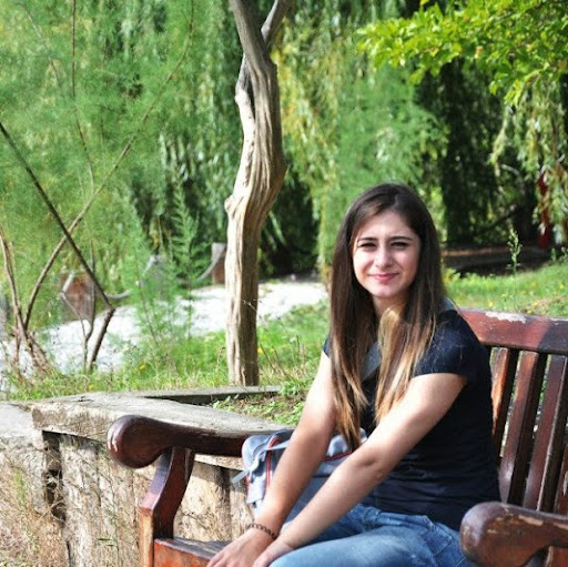 Elif Acar Photo 12