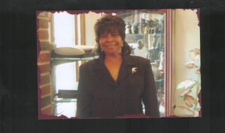 Shirley Cook Photo 13
