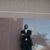 Elliott Montgomery Photo 4