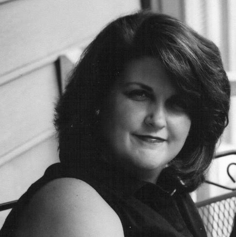 Angie Woods Photo 19