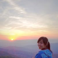 Mina Hong Photo 27