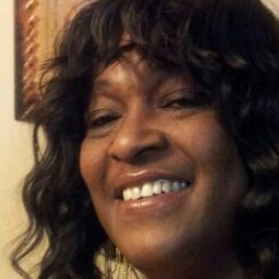 Deidra Robinson Photo 18