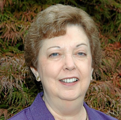 Nancy Schmidt Photo 38