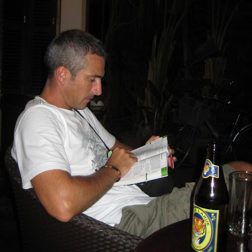 Cesar Millan Photo 14