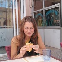 Mercedes Pando Photo 10