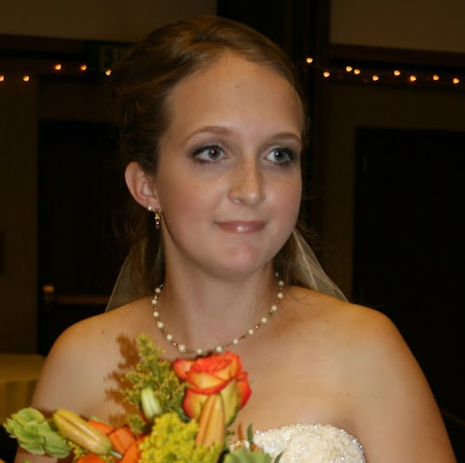 Amanda Romero Photo 19