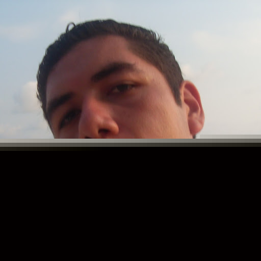 Misael Fuentes Photo 22