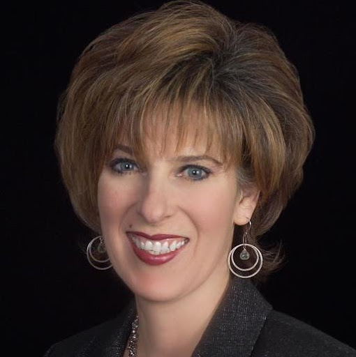 Cindy Young Photo 40