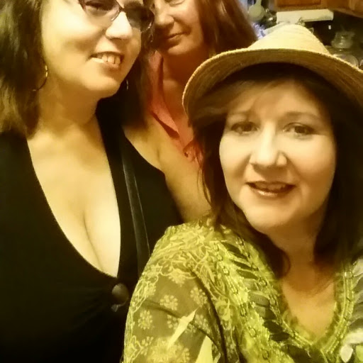 Lisa Winfield Photo 24