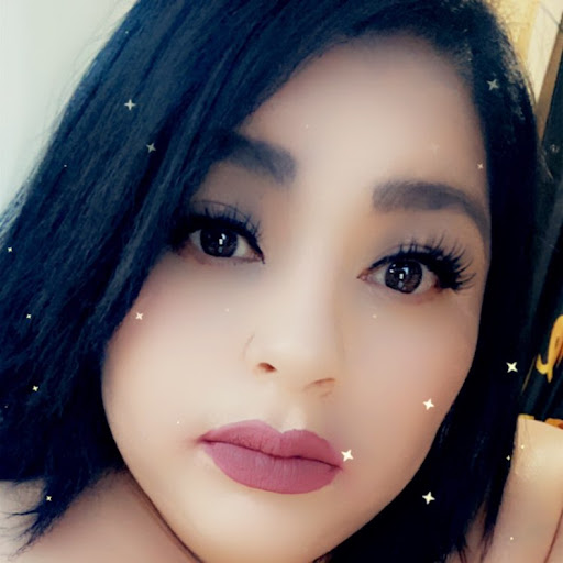 Angelica Machuca Photo 11