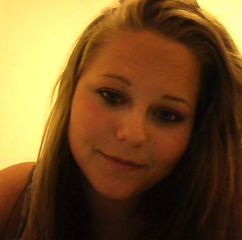 Amanda Hoey Photo 18