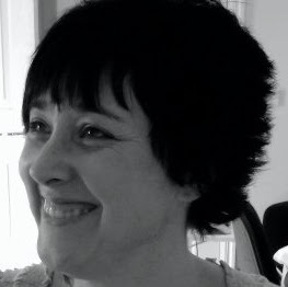 Tracey Webb Photo 19