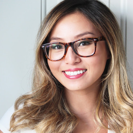 Gloria Song Photo 23