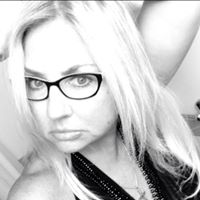 Monica Everett Photo 22