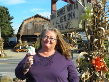 Debra Moore Photo 23