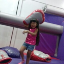 Elva Lozano Photo 12
