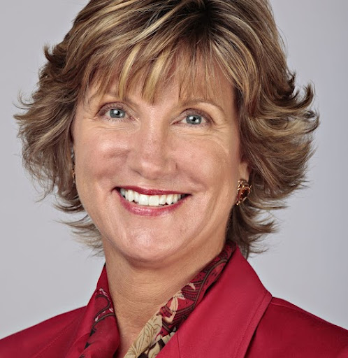 Karen Magnuson Photo 15