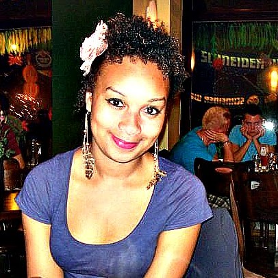 Renee Rowe Photo 13