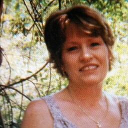 Joy Farmer Photo 35