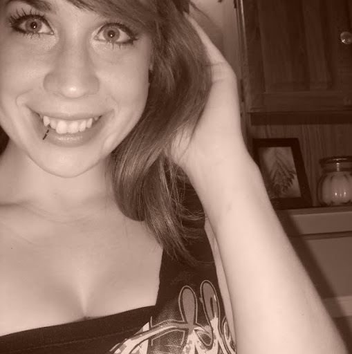 Taylor Mcdaniel Photo 26