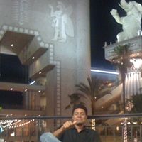 Edy Ramirez Photo 30