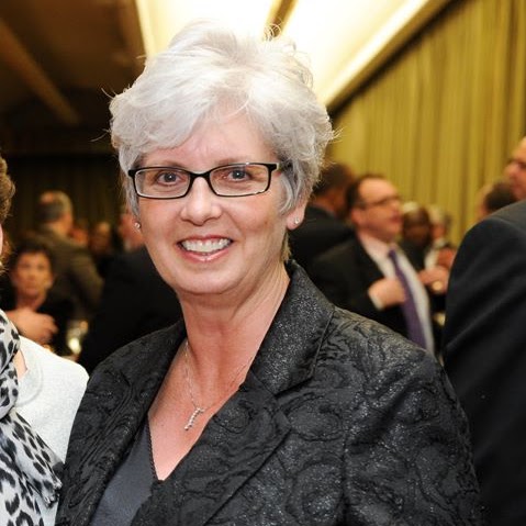 Cynthia Dillon Photo 38