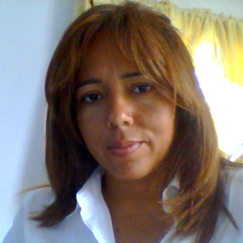 Denisse Gonzalez Photo 21