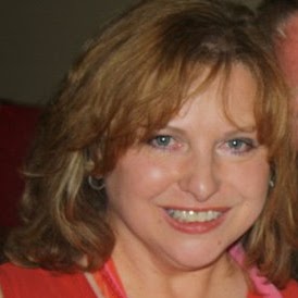 Roberta Alexander Photo 33