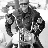 Phillip Hensley Photo 40