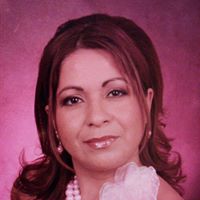 Reyna Gomez Photo 17