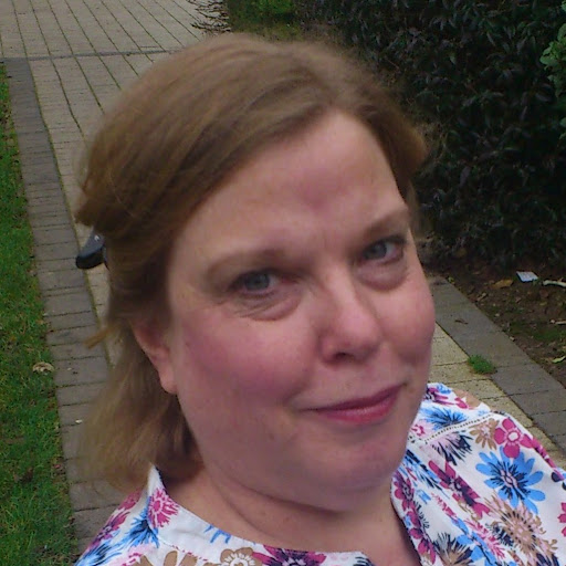 Sylvia Thompson Photo 12