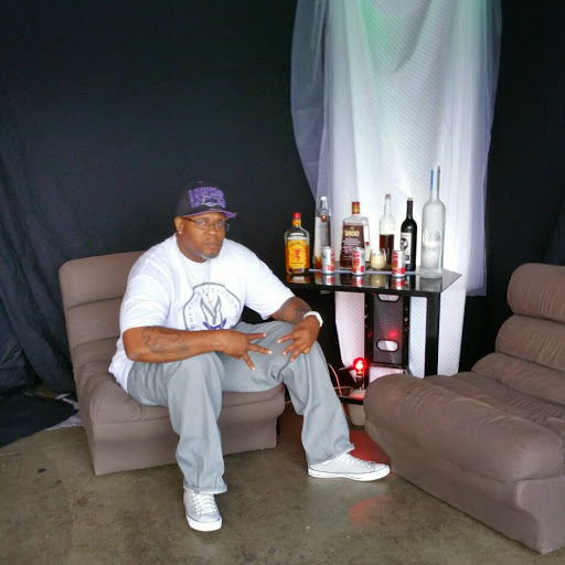 Phillip Cofield Photo 6