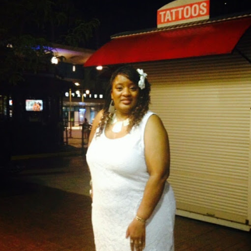 Regina Robinson Photo 18